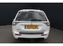 Mitsubishi Outlander 2.0 PHEV instyle -TREKHAAK - PDC - SCHUIFKANTELDAK - NAVIGATIE