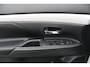 Mitsubishi Outlander 2.0 PHEV instyle -TREKHAAK - PDC - SCHUIFKANTELDAK - NAVIGATIE