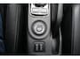 Mitsubishi Outlander 2.0 PHEV instyle -TREKHAAK - PDC - SCHUIFKANTELDAK - NAVIGATIE