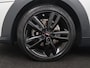 MINI Cooper 5-Deurs 1.5 Business Edition | Leder | Cruise control | Head-up | Camera | Park assist | Carplay | Climate control | 17" velgen