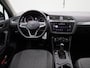 Volkswagen Tiguan 1.5 TSI Life 150 PK| Origineel Nederlands | Apple Carplay | Parkeersensoren | 17 Inch Velgen | Radio DAB+ | LED Koplampen | LED Achterlichten
