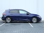 Volkswagen Golf 1.0 eTSI Life Business 110pk DSG | Trekhaak | Cruise control | Camera | LED | Keyless | Navigatie | Lichtmetalen velgen | Climate control | Stoel- en Stuurverwarming |