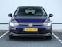 Volkswagen Golf 1.0 eTSI Life Business 110pk DSG | Trekhaak | Cruise control | Camera | LED | Keyless | Navigatie | Lichtmetalen velgen | Climate control | Stoel- en Stuurverwarming |