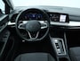Volkswagen Golf 1.0 eTSI Life Business 110pk DSG | Trekhaak | Cruise control | Camera | LED | Keyless | Navigatie | Lichtmetalen velgen | Climate control | Stoel- en Stuurverwarming |