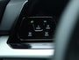 Volkswagen Golf 1.0 eTSI Life Business 110pk DSG | Trekhaak | Cruise control | Camera | LED | Keyless | Navigatie | Lichtmetalen velgen | Climate control | Stoel- en Stuurverwarming |