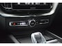 Volvo XC60 T8 Hybrid AWD Ultra Black Edition | Luchtvering | Bowers & Wilkins | Stoelventilatie | Massage | Panoramadak |