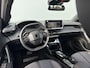 Peugeot 2008 1.2 Hybrid 145 Allure | Camera | Keyless entry | Adaptieve Cruise Control | Apple CarPlay/Android Auto