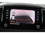 Skoda Karoq 1.5 TSI ACT Style (TREKHAAK, CAMERA, NAVIGATIE CARPLAY, CRUISE CONTROL, PARKEERSENSOREN)