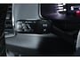 Skoda Karoq 1.5 TSI ACT Style (TREKHAAK, CAMERA, NAVIGATIE CARPLAY, CRUISE CONTROL, PARKEERSENSOREN)