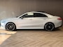 Mercedes-Benz CLA 180 Premium Plus AUT. PANORAMADAK SFEERVERLICHTING NAVIGATIE CAMERA AIRCO CRUISE STOELVERWARMING