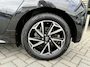 Toyota Yaris 1.5 Hybrid Dynamic CAMERA APPLE/ANDROID AD-CRUISE DAB+ KEYLESS LM-VELGEN