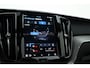 Volvo XC60 T6 PHEV Ultra Black Edition | Pano | HUD | Elek. Trekhaak | akoestisch glas | Memory Seats | 360cam | Adapt. Cruise | 21'' | Google Info. x