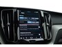 Volvo XC60 T6 PHEV Ultra Black Edition | Pano | HUD | Elek. Trekhaak | akoestisch glas | Memory Seats | 360cam | Adapt. Cruise | 21'' | Google Info. x