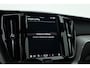 Volvo XC60 T6 PHEV Ultra Black Edition | Pano | HUD | Elek. Trekhaak | akoestisch glas | Memory Seats | 360cam | Adapt. Cruise | 21'' | Google Info. x