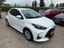 Toyota Yaris 1.5 Hybrid Active AIRCO / CRUISE / ACHTERUITRIJCAMERA / 1e EIGENAAR / TOPSTAAT