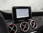 Mercedes-Benz CLA 250 AMG Sport 211Pk Automaat (PANORAMADAK, STERRENHEMEL, NAVIGATIE, RODE GORDELS, LEDER/ALCANTARA, STOELVERWARMING, SPORTSTOELEN, GETINT GLAS, CRUISE, NIEUWSTAAT)