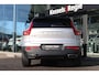 Volvo XC40 2.0 T4 R-Design | Elec. Trekhaak | BLIS | Pilot ass. | Camera | H&K