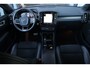 Volvo XC40 2.0 T4 R-Design | Elec. Trekhaak | BLIS | Pilot ass. | Camera | H&K