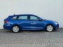 Skoda Octavia Combi 1.0 e-TSI Ambition Automaat ElectrTrekhaak Clima Carplay Navi Digitaal Dash Sfeerverlichting All-Season banden