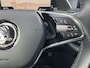Skoda Octavia Combi 1.0 e-TSI Ambition Automaat ElectrTrekhaak Clima Carplay Navi Digitaal Dash Sfeerverlichting All-Season banden
