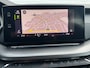 Skoda Octavia Combi 1.0 e-TSI Ambition Automaat ElectrTrekhaak Clima Carplay Navi Digitaal Dash Sfeerverlichting All-Season banden