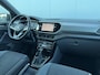 Volkswagen T-Cross 1.0 TSI Style Business R Automaat R-Line/Carplay.