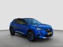 Peugeot e-2008 EV GT 50 kWh 95,7% Soh | Panoramadak | Trekhaak afneembaar | Camera | Parkeersensoren | Full map navigatie | Carplay/android auto |