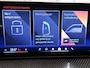 BMW 4-Serie Cabrio 420i High Executive M-Sport Sportstoelen Camera Curved dash Navigatie Airco-ecc 19 inch Sportvelgen App connect Cape York Green metallic Zwart sportleer