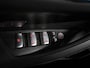 BMW 4-Serie Cabrio 420i High Executive M-Sport Sportstoelen Camera Curved dash Navigatie Airco-ecc 19 inch Sportvelgen App connect Cape York Green metallic Zwart sportleer