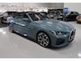 BMW 4-Serie Cabrio 420i High Executive M-Sport Sportstoelen Camera Curved dash Navigatie Airco-ecc 19 inch Sportvelgen App connect Cape York Green metallic Zwart sportleer