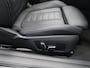 BMW 4-Serie Cabrio 420i High Executive M-Sport Sportstoelen Camera Curved dash Navigatie Airco-ecc 19 inch Sportvelgen App connect Cape York Green metallic Zwart sportleer