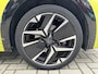 Peugeot 208 1.2 Hybrid 100 e-DCS6 GT navigatie / Panorama dak / Automaat