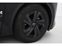 Toyota C-HR / C-HR+ First Edition 77 kWh | Warmtepomp | Dodehoek detectie | Matrix LED | Stoel-/stuurverwarming | Parkeersensoren voor/achter | Camera | Apple Carplay / Android Auto | Keyless | Adaptive Cruise | Clima | 18 inch