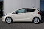 Opel Karl 1.0 ecoFLEX Innovation AUTOMAAT 75pk Clima, Cruise, Leder/alcantara, Carplay, PDC