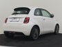 Fiat 500e Lim. Icon | Achteruitrijcamera | Keyless | Apple car Android auto | Keyless | Cruise control | Navi | DAB | LED