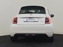 Fiat 500e Lim. Icon | Achteruitrijcamera | Keyless | Apple car Android auto | Keyless | Cruise control | Navi | DAB | LED