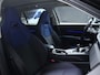 Lynk & Co 01 1.5 Sport (APPLE CARPLAY,SCHUIFDAK,CAMERA,360 VIEW,STOELVERWARMING,CLIMATE,CRUISE,LED,GETINT,SPORTSTOELEN,LM VELGEN)