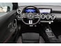Mercedes-Benz A-klasse 250 e AMG Line | Facelift | Panoramadak | Sfeerverlichting | Camera | Zitcomfortpakket | Keyless Go | Stoelverwarming | Widescreen |