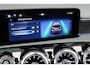 Mercedes-Benz A-klasse 250 e AMG Line | Facelift | Panoramadak | Sfeerverlichting | Camera | Zitcomfortpakket | Keyless Go | Stoelverwarming | Widescreen |