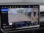 Volkswagen ID.7 Tourer Pro Business 77 kWh / 286pk Stuur- & Stoelverwarming · 360 Camera · Trekhaak · IQ.LIGHT ·  Head-Up Display