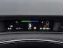 Volkswagen ID.7 Tourer Pro Business 77 kWh / 286pk Stuur- & Stoelverwarming · 360 Camera · Trekhaak · IQ.LIGHT ·  Head-Up Display