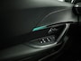 Peugeot 2008 1.2 PureTech Allure Pack Automaat (VIRTUAL COCKPIT, APPLE CARPLAY, GROOT NAVI, 360 CAMERA, STOELVERWARMING, SPORTSTOELEN, LEDER, GETINT GLAS, ADAPTIVE CRUISE, NIEUWSTAAT)