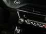Peugeot 2008 1.2 PureTech Allure Pack Automaat (VIRTUAL COCKPIT, APPLE CARPLAY, GROOT NAVI, 360 CAMERA, STOELVERWARMING, SPORTSTOELEN, LEDER, GETINT GLAS, ADAPTIVE CRUISE, NIEUWSTAAT)