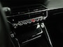 Peugeot 2008 1.2 PureTech Allure Pack Automaat (VIRTUAL COCKPIT, APPLE CARPLAY, GROOT NAVI, 360 CAMERA, STOELVERWARMING, SPORTSTOELEN, LEDER, GETINT GLAS, ADAPTIVE CRUISE, NIEUWSTAAT)