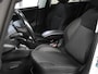 Peugeot 208 1.2 110PK Allure | AUTOMAAT | AppleCarplay/AndroidAuto | Panoramadak | Armsteun | Parkeersensoren | FULL LED | Navigatie | Lederen Stuurwiel | Camera | Climate Control | Cruise Control | 16" LMV | Isofix | Privacy Glass |