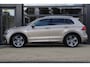 Volkswagen Tiguan 1.4 TSI ACT Highline Business R | Dealer Onderhouden | Led | Virtual | Stoelverwarming | Trekhaak | Carplay