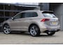 Volkswagen Tiguan 1.4 TSI ACT Highline Business R | Dealer Onderhouden | Led | Virtual | Stoelverwarming | Trekhaak | Carplay