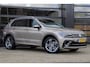 Volkswagen Tiguan 1.4 TSI ACT Highline Business R | Dealer Onderhouden | Led | Virtual | Stoelverwarming | Trekhaak | Carplay