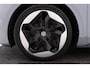 Volkswagen ID.3 First Max 58 kWh | Trekhaak | Panoramadak | Org NL | Sportstoelen | NAP | Camera | LED |