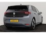 Volkswagen ID.3 First Max 58 kWh | Trekhaak | Panoramadak | Org NL | Sportstoelen | NAP | Camera | LED |